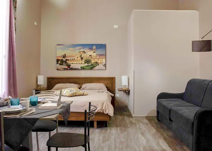 Studio Deluxe med en queensize-seng